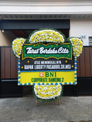 Papan Bunga Duka di Sukamekar