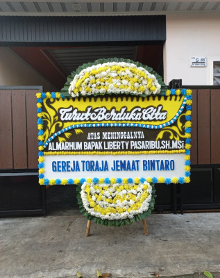Papan Bunga Duka di Sukamekar
